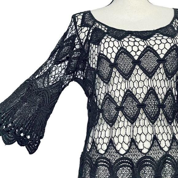 ILLA ILLA Crochet Bell Sleeve Cover-up Top Blouse - Picture 3 of 8